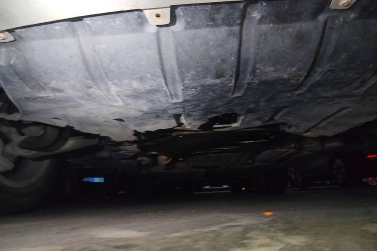 Used BMW X5 2013 xDrive35i Middle East version Chassis Front
