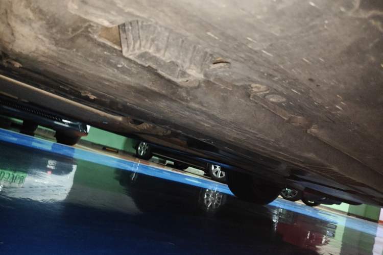 Used BMW X5  Chassis Front Left