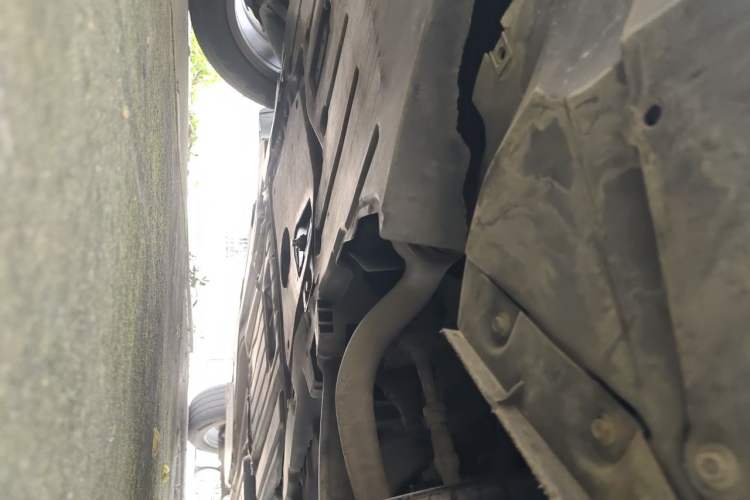 Used BMW X5  Chassis Front Left