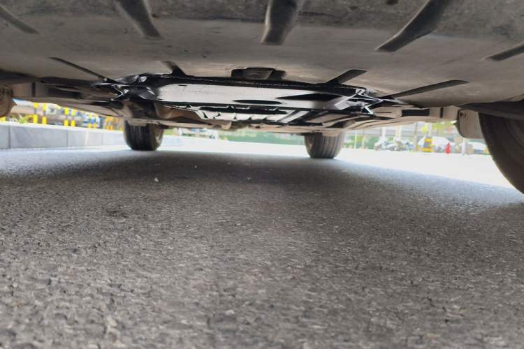Used BMW X5 2013 xDrive35i Middle East version Chassis Front