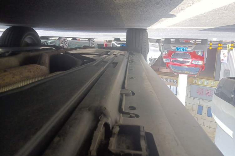 Used BMW X5 2013 xDrive35i Leading Model Chassis Front Right