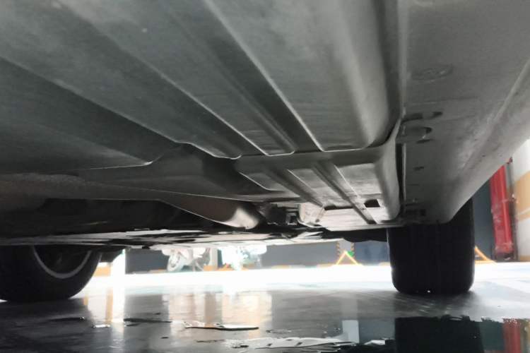 Used BMW X5  Chassis Front Right