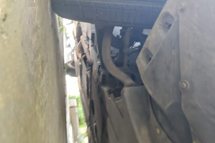 Used BMW X5  Chassis Front Right