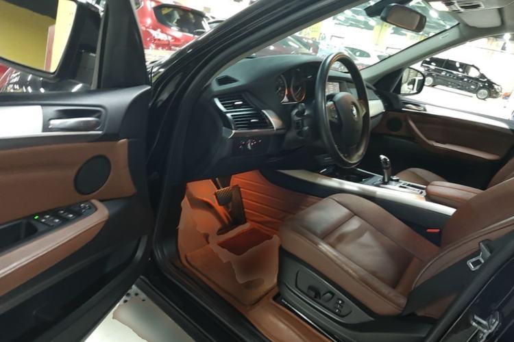 Used BMW X5  Driver Seat