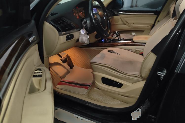 Used BMW X5 2013 xDrive35i Luxury Model Driver Seat
