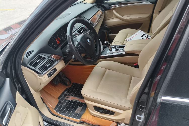 Used BMW X5  Driver Seat