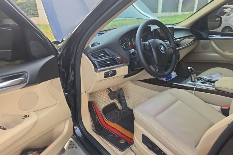 Used BMW X5 2013 xDrive35i Leading Model Driver Seat