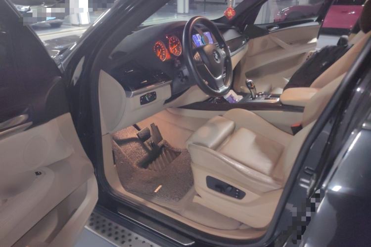 Used BMW X5 2013 xDrive35i Luxury Edition Driver Seat