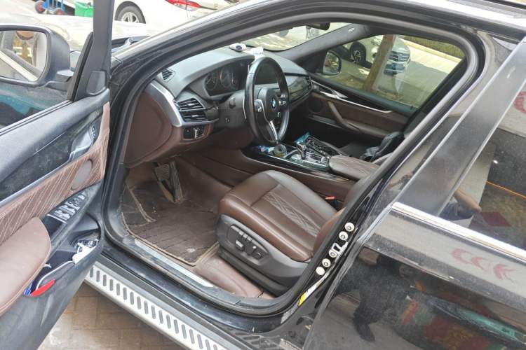 Used BMW X5  Driver Seat