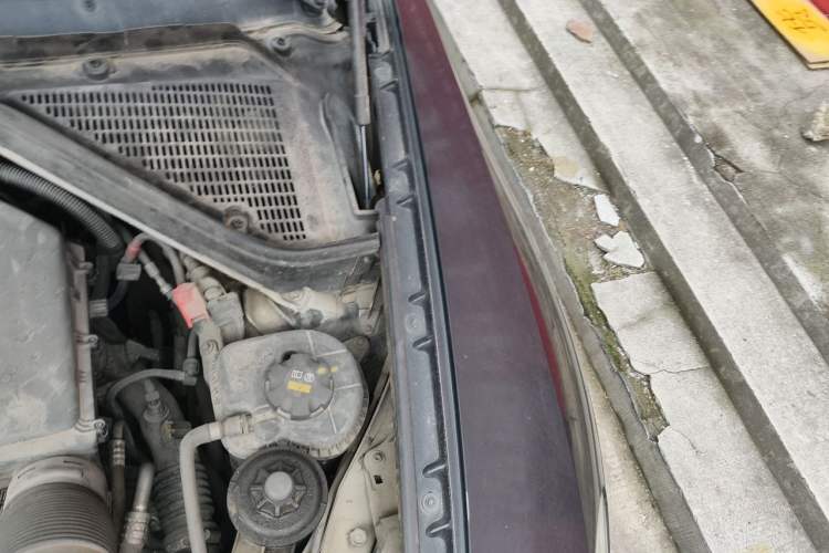 Used BMW X5  Engine Bay Left