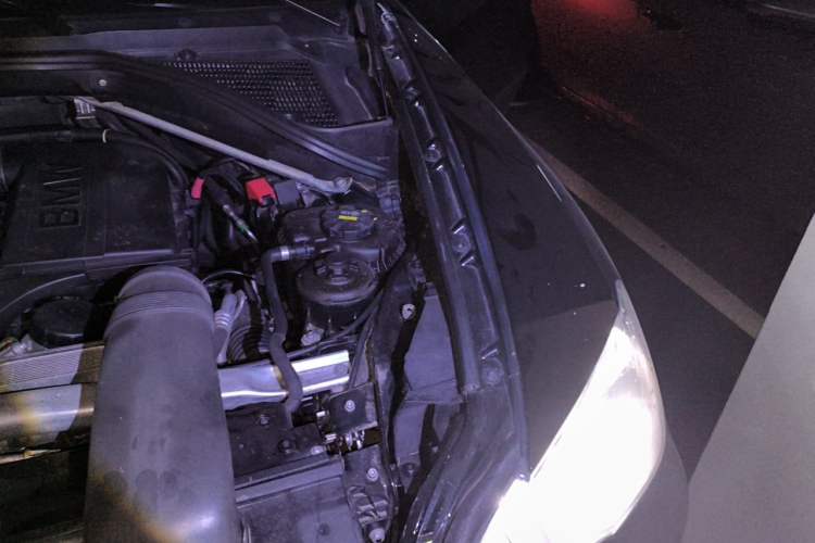 Used BMW X5 2013 xDrive35i Leading Model Engine Bay Left