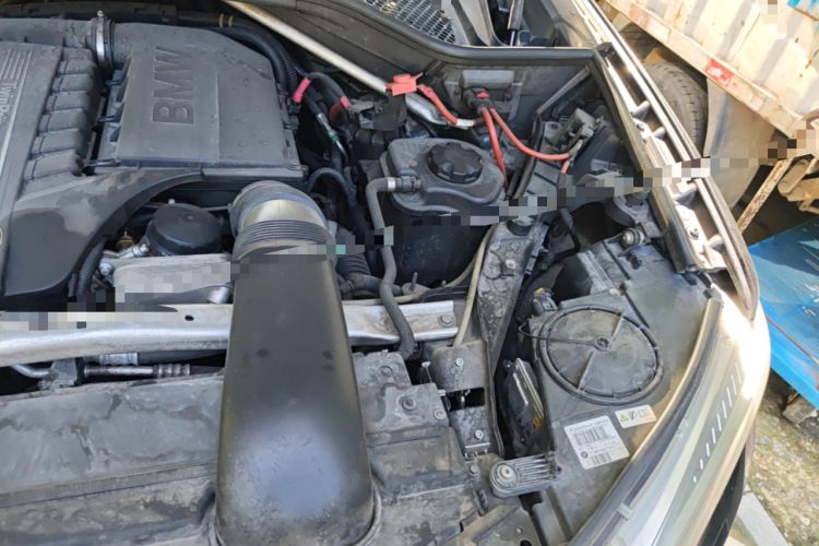 Used BMW X5  Engine Bay Left
