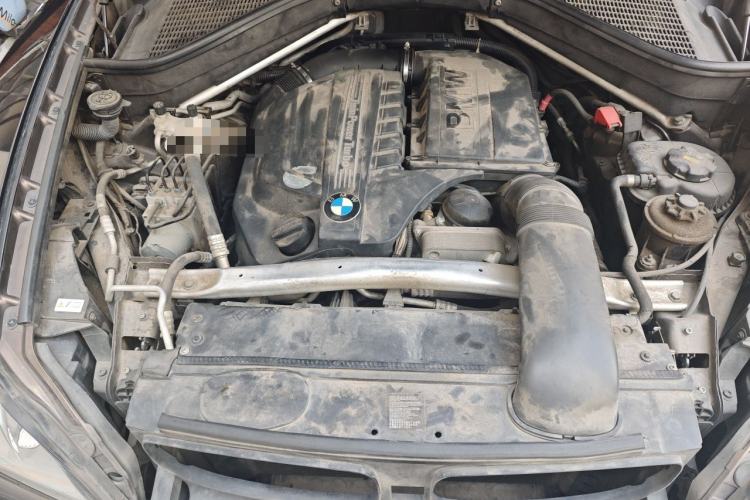 Used BMW X5 2013 xDrive35i Luxury Model Engine Bay