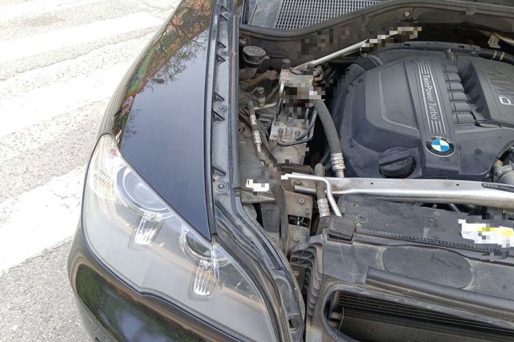 Used BMW X5 2013 xDrive35i Leading Model Engine Bay Right