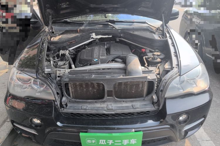 Used BMW X5 2013 xDrive35i Leading Model Engine Bay