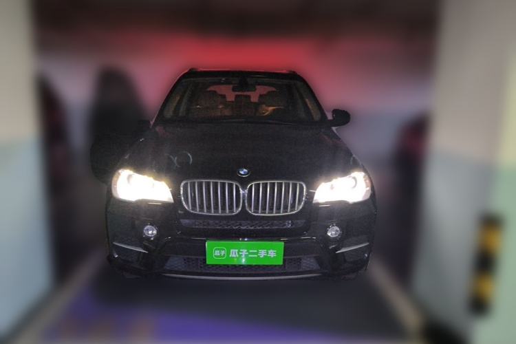 Used BMW X5 2013 xDrive35i Leading Model Front