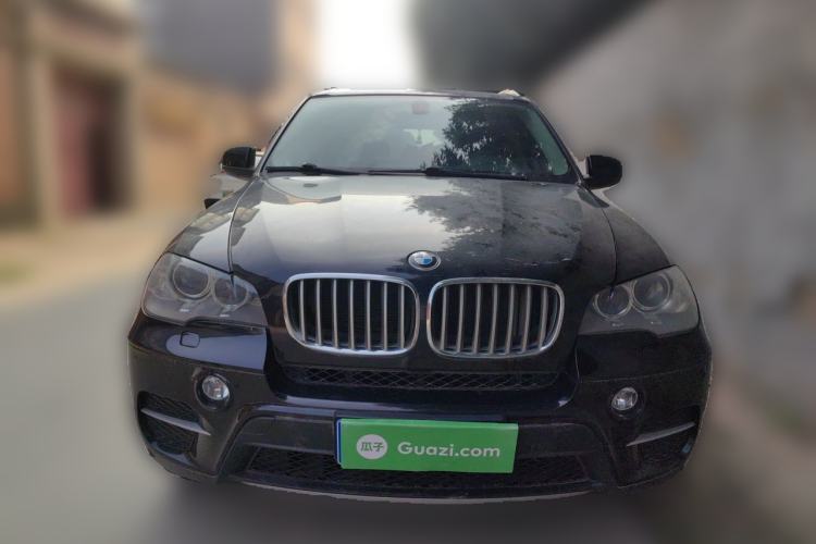 Used BMW X5 2013 xDrive35i Luxury Model Front