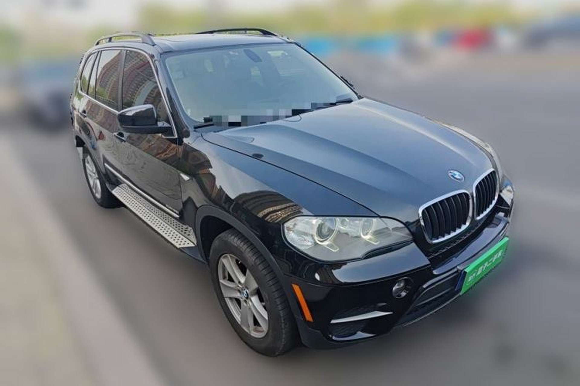 Used BMW X5 2013 xDrive35i U.S. specification Front Right 45 Deg