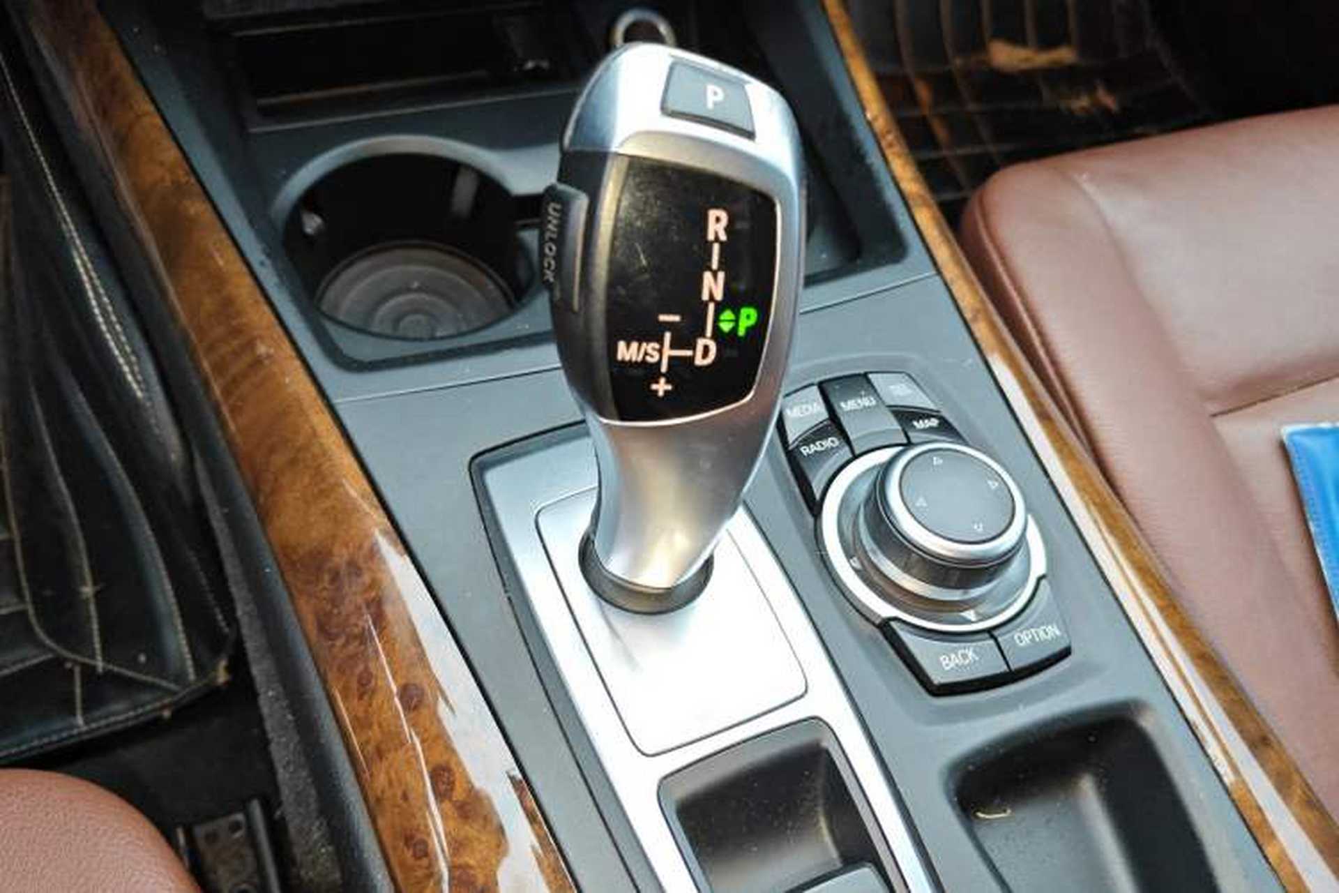 Used BMW X5 2013 xDrive35i Leading Model Gear Lever