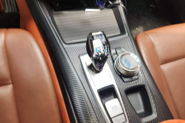 Used BMW X5  Gear Lever