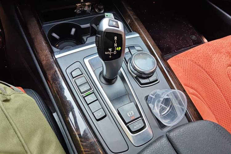 Used BMW X5 2013 xDrive35i U.S. specification Gear Lever