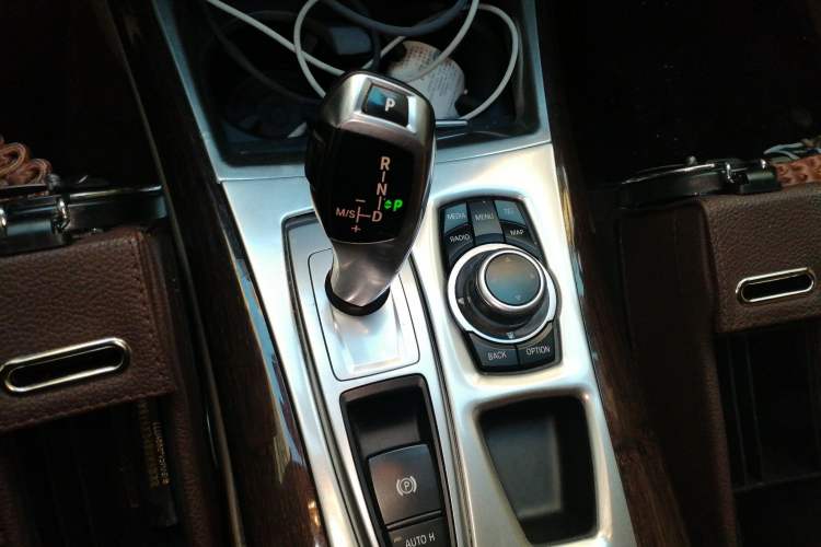 Used BMW X5 2013 xDrive35i Leading Model Gear Lever