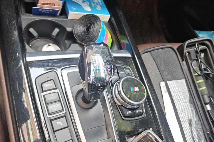 Used BMW X5  Gear Lever