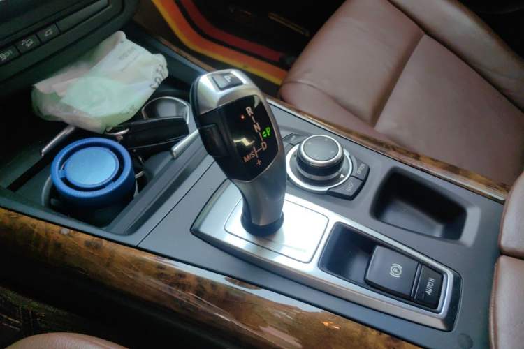 Used BMW X5 2013 xDrive35i Luxury Model Gear Lever