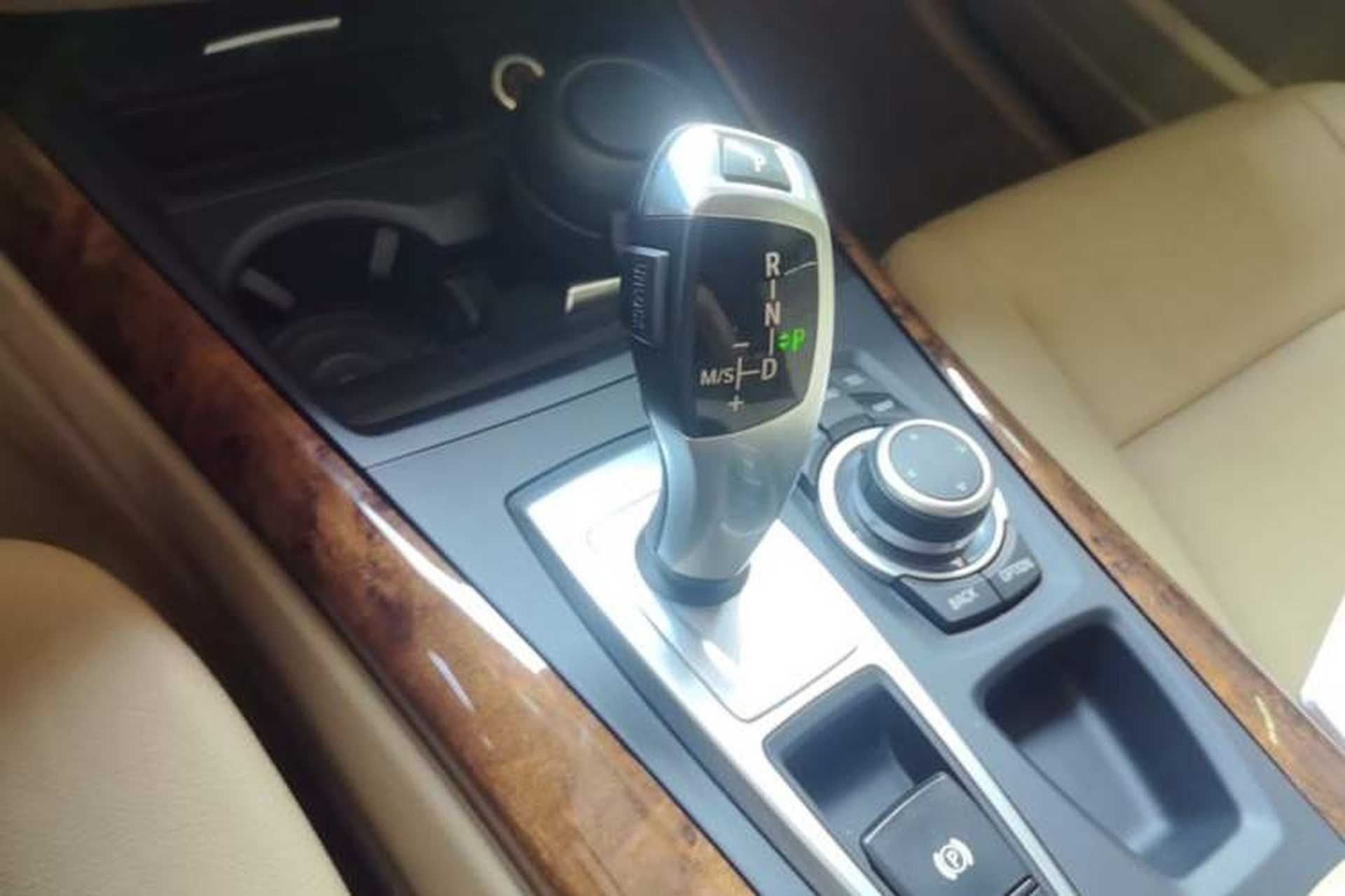 Used BMW X5 2013 xDrive35i Leading Model Gear Lever