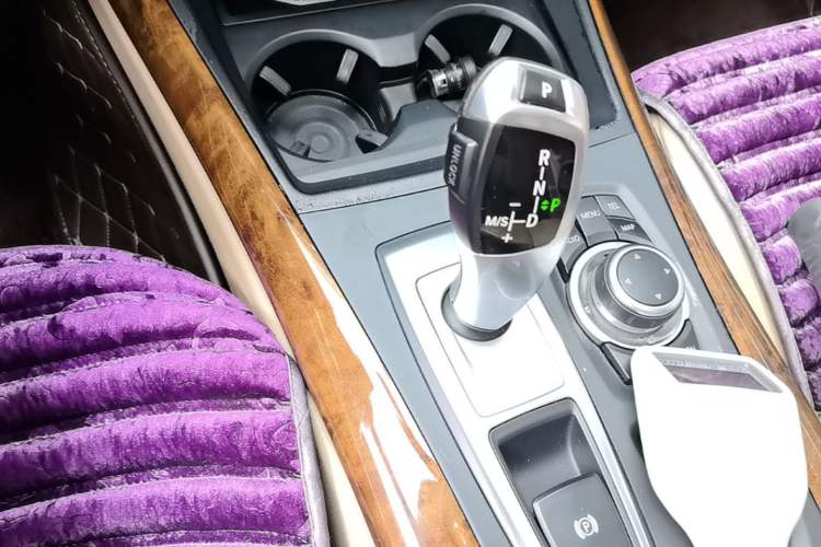 Used BMW X5 2013 xDrive35i Leading Model Gear Lever
