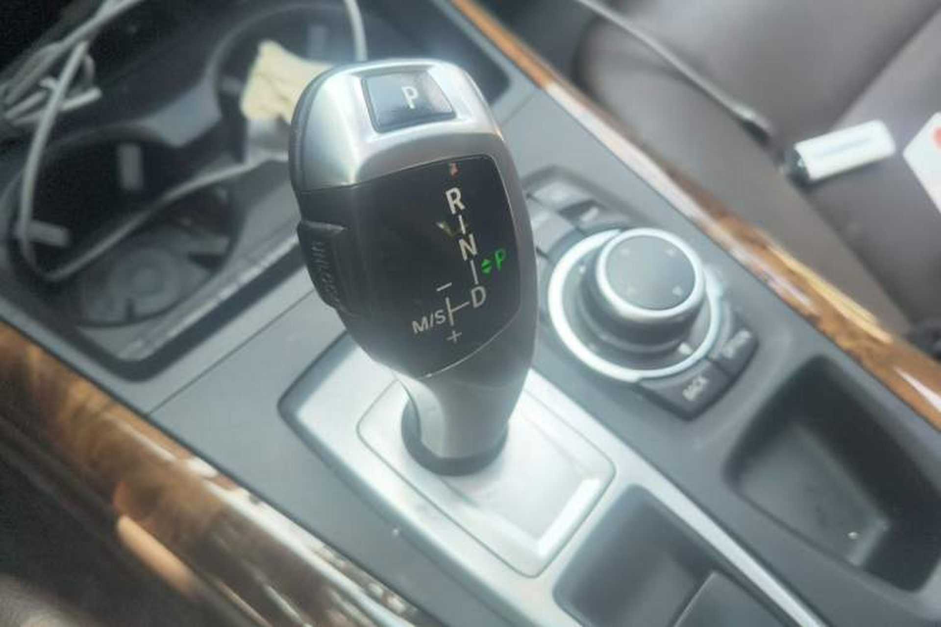 Used BMW X5 2013 xDrive35i Leading Model Gear Lever
