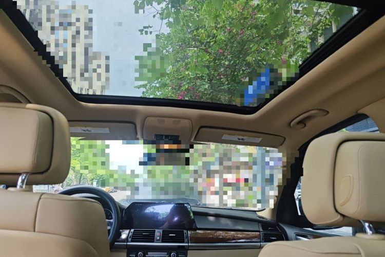 Used BMW X5 2013 xDrive35i Leading Model Headliner