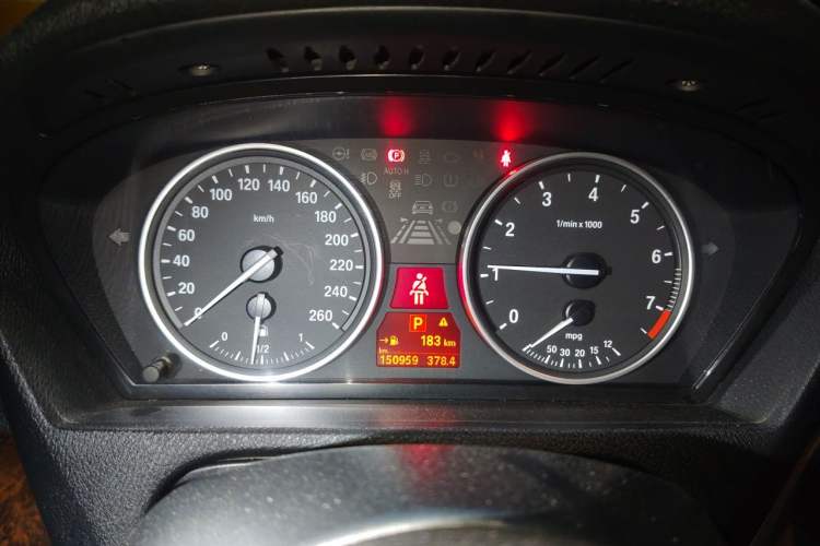 Used BMW X5 2013 xDrive35i Middle East version Instrument Cluster