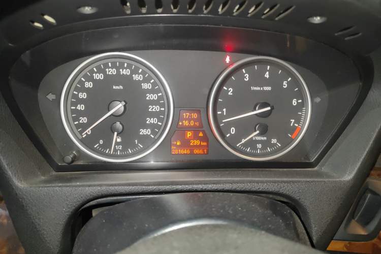 Used BMW X5 2013 xDrive35i Luxury Model Instrument Cluster