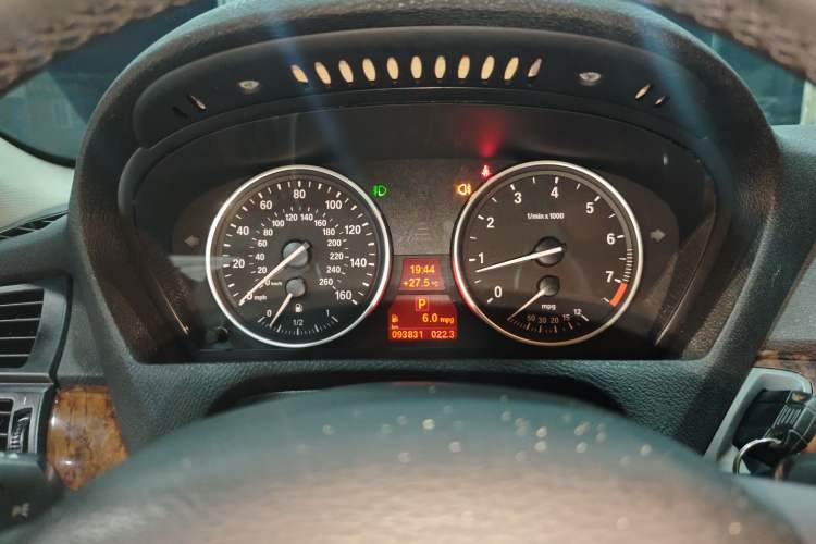 Used BMW X5 2013 xDrive35i U.S. specification Instrument Cluster