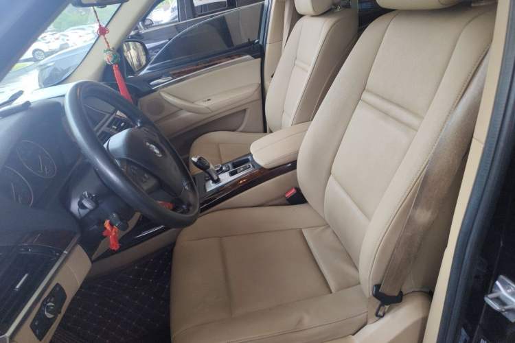 Used BMW X5 2013 xDrive35i U.S. specification Left Front Seat