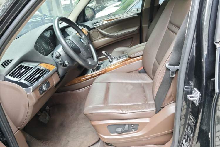 Used BMW X5 2013 xDrive35i Leading Model Left Front Seat