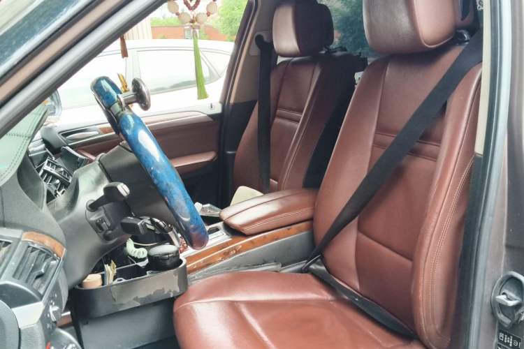 Used BMW X5 2013 xDrive35i Leading Model Left Front Seat