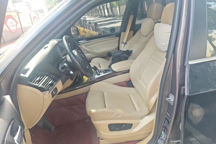 Used BMW X5 2013 xDrive35i Luxury Edition Left Front Seat