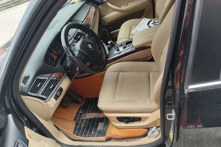Used BMW X5  Left Front Seat