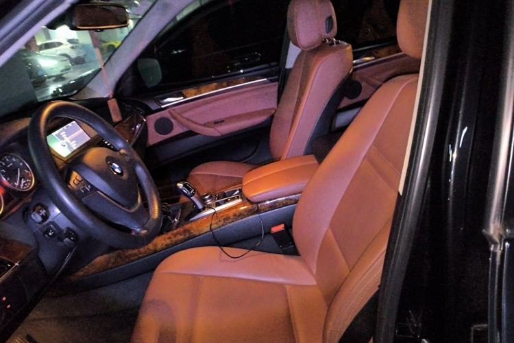 Used BMW X5 2013 xDrive35i Leading Model Left Front Seat