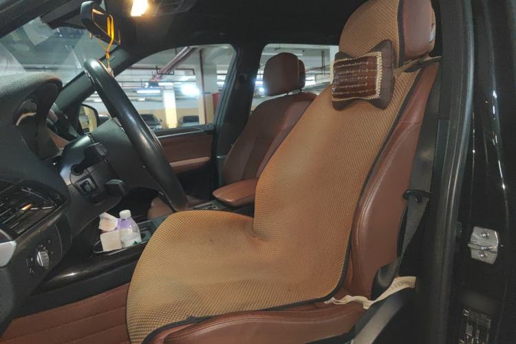 Used BMW X5 2013 xDrive35i Luxury Edition Left Front Seat