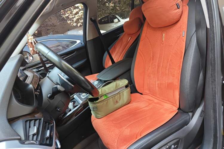 Used BMW X5 2013 xDrive35i U.S. specification Left Front Seat