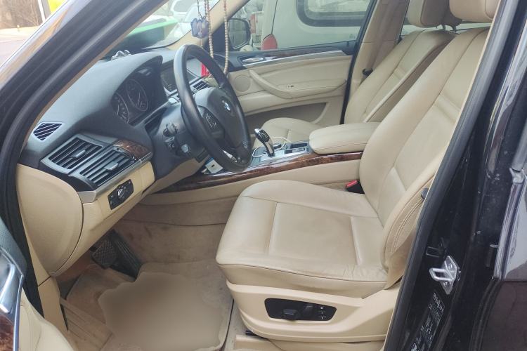 Used BMW X5 2013 xDrive35i Leading Model Left Front Seat