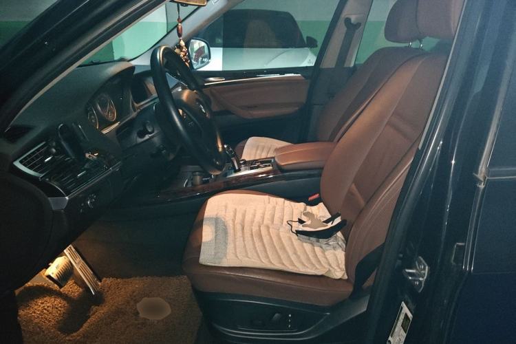 Used BMW X5  Left Front Seat