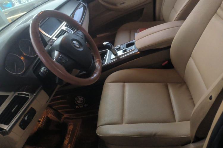 Used BMW X5 2013 xDrive35i Leading Model Left Front Seat