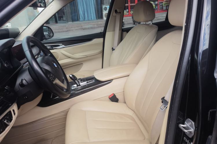 Used BMW X5 2013 xDrive35i Luxury Edition Left Front Seat