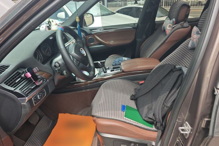 Used BMW X5 2013 xDrive35i Leading Model Left Front Seat