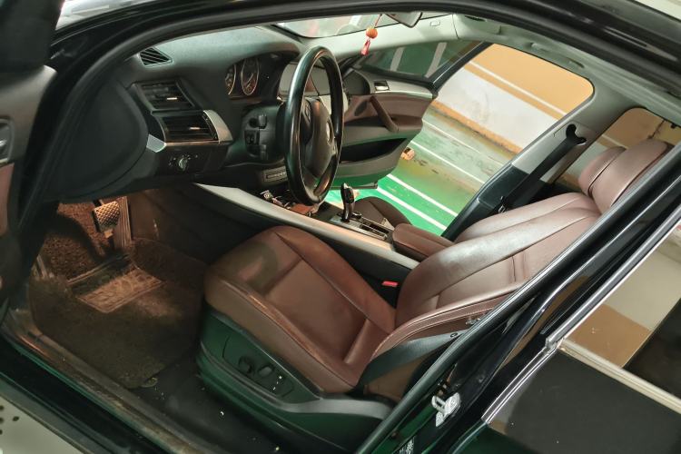 Used BMW X5  Left Front Seat
