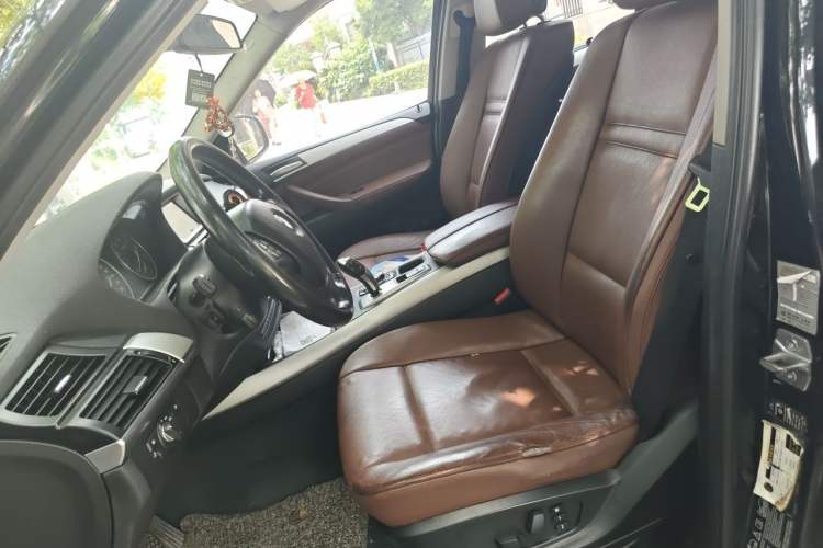 Used BMW X5  Left Front Seat